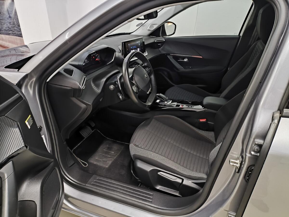 Peugeot 2008 1.2 Puretech 130cv EAT8V 2022